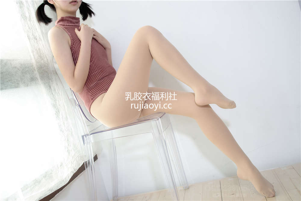 [森萝财团] X-060 80D肉丝踩薯片 [101P1V2.41G]