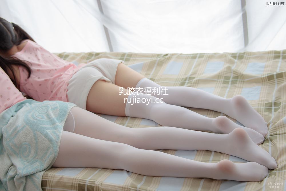 [森萝财团] JKFUN-015 过膝袜+裤袜 默陌+AIKA [88P1V2.16G]
