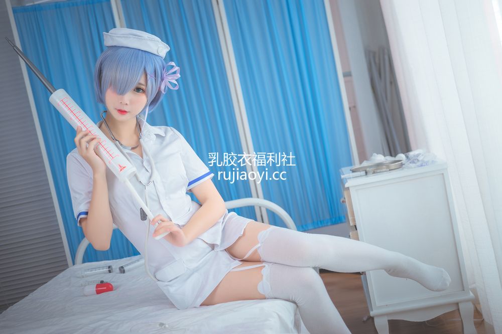 [网红杂图] 可爱人气Coser面饼仙儿 NO.019 蕾姆 [18P172MB]