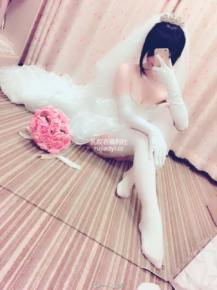 [网红杂图] 一小央泽 – 微博杂 [657P624M]