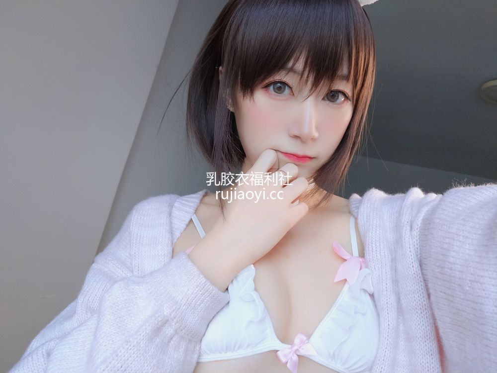 [网红杂图] 白银 – 兔子 [40P2V348M]