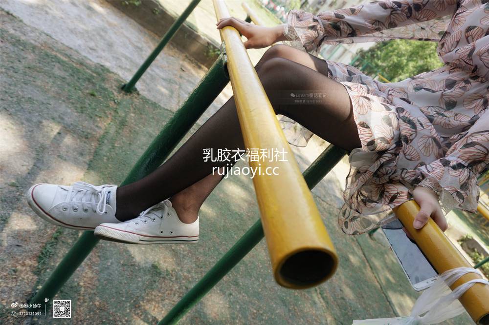 [妖精视觉]  雯雯 空中的黑丝