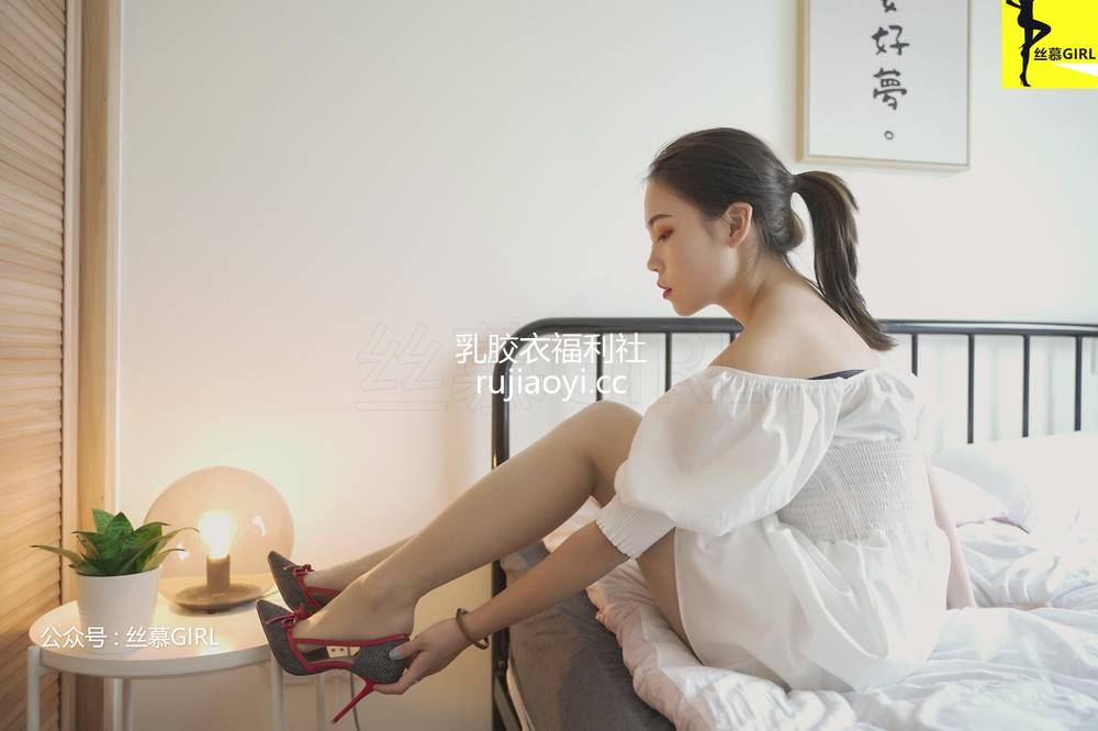 [丝慕写真] 第026期 模特：静静&Miya《白里黑还是黑里白》[82P77.8MB]