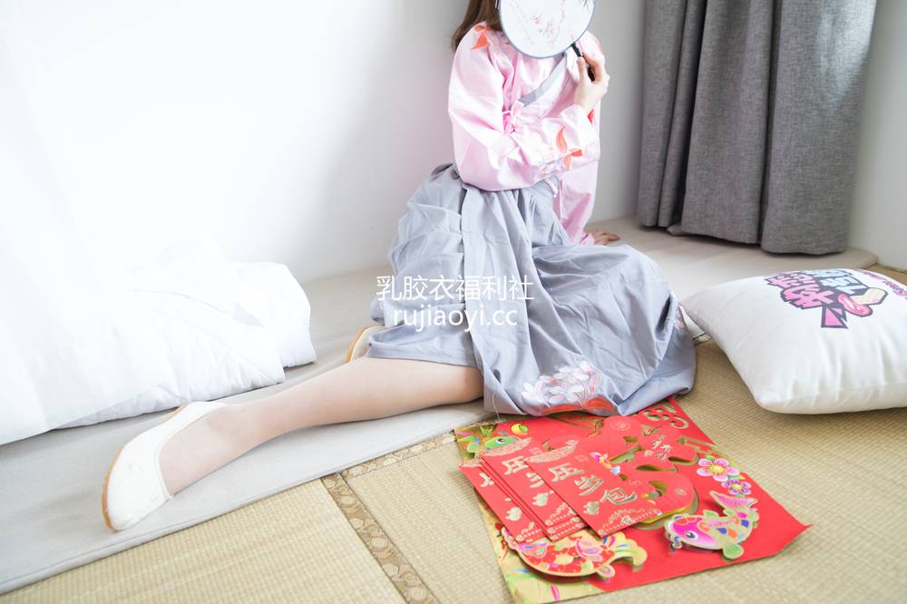 [物恋传媒] No.109 猫耳-小众汉服与肉丝的巧妙搭配 [119P1V2.06GB]