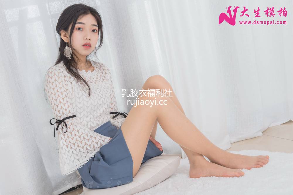 [大生模拍] No.074 花花 超美嫩足 [39P1V352MB]