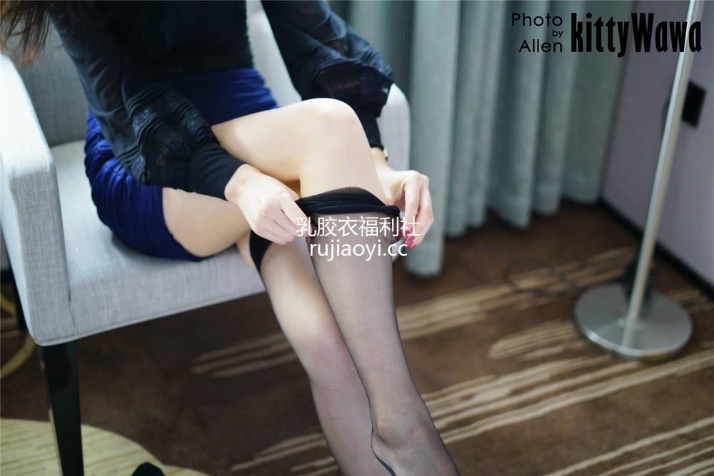 [袜小喵] – KT007《黑丝の诱惑》 [99P23M]