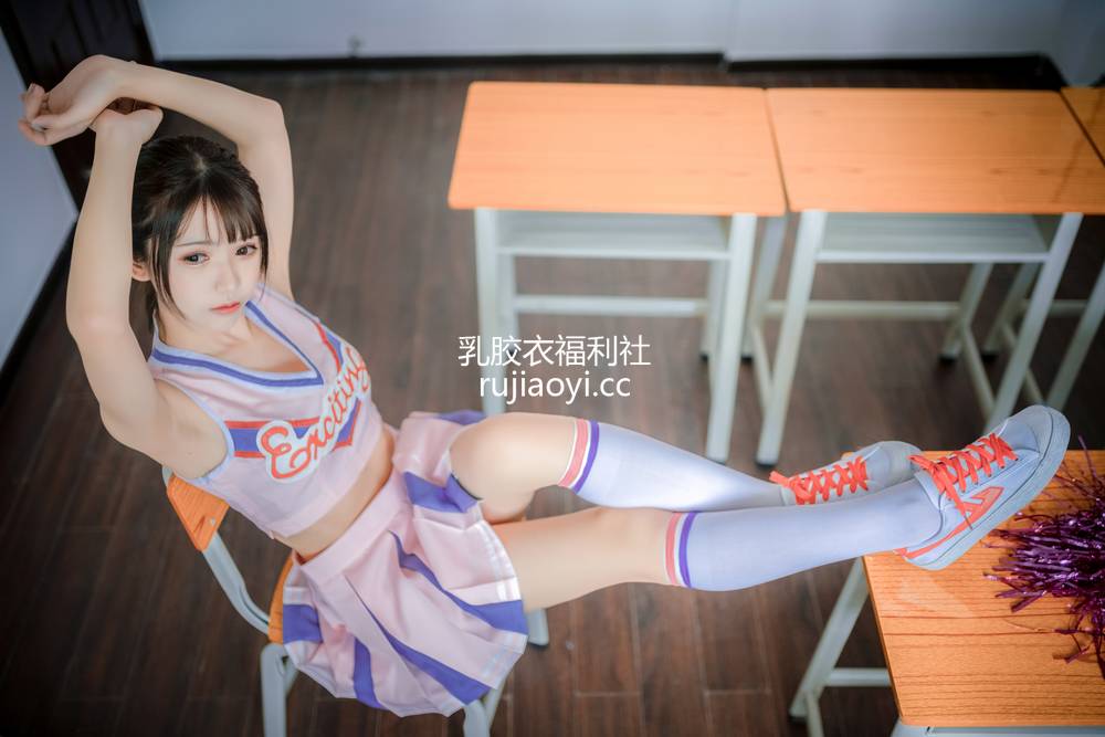 [网红杂图] 鳗鱼霏儿 – 路人女主 [57P1V1.29GB]