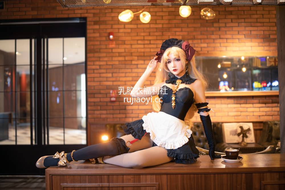 [网红杂图] 仙九Airi – 艾蕾女仆 [21P410M]