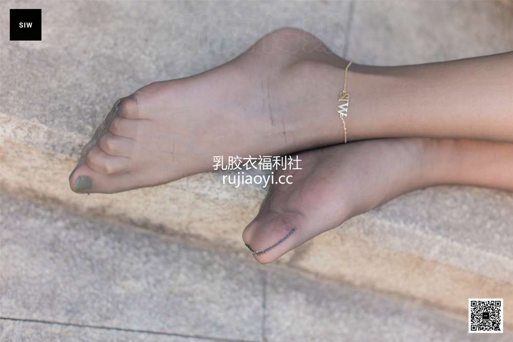 [SIW斯文传媒] – 灰丝畅想 蓉儿 [63P50MB]