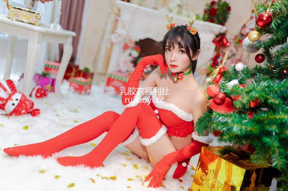[网红杂图] 妍子坚不可摧 – 圣诞礼物 [9P74MB]