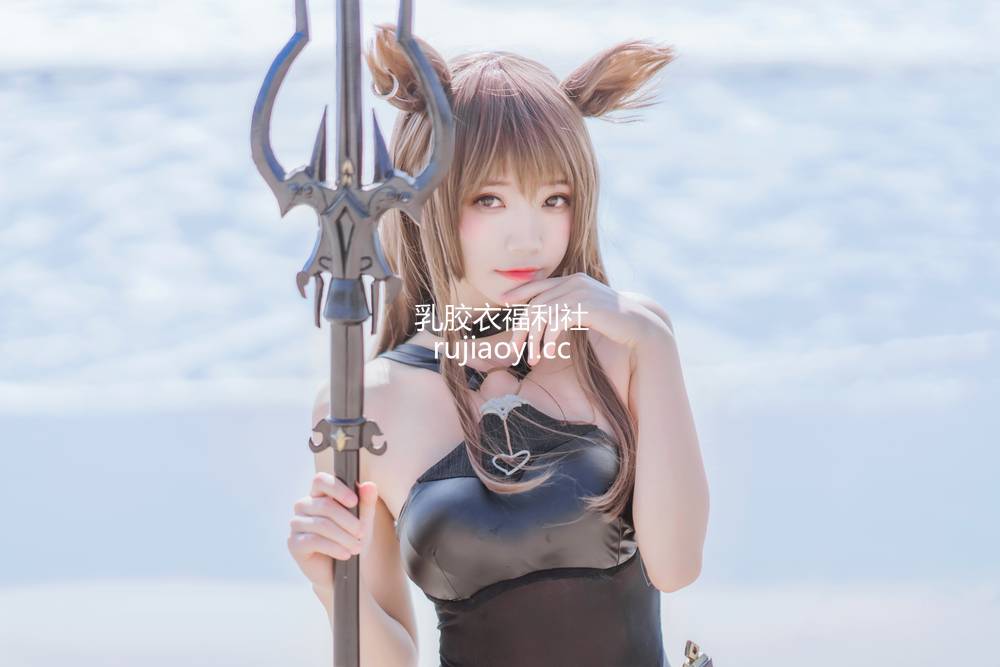 [网红杂图] 桜桃喵 – 天火泳装 [25P351MB]