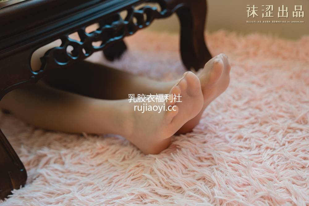 [袜涩] NO.043 思甜袜涩air深肤丝袜 [53P943M]