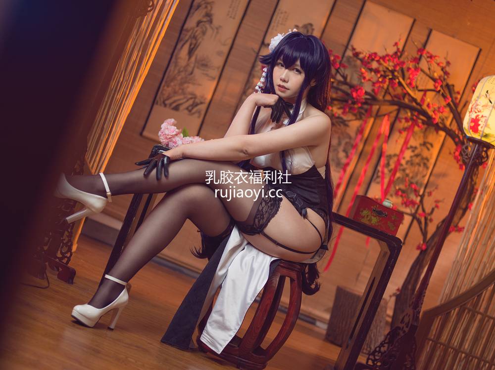[网红杂图] 麻花麻花酱 – 吾妻旗袍 [30P656MB]