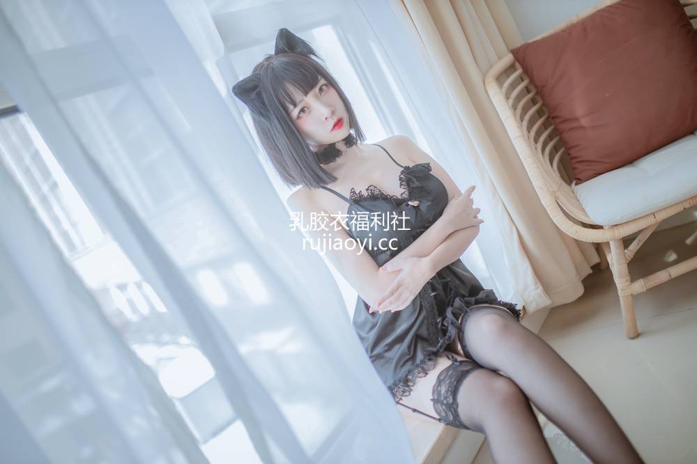 [网红杂图] 日奈娇 – 私房双人猫耳 [43P422MB]