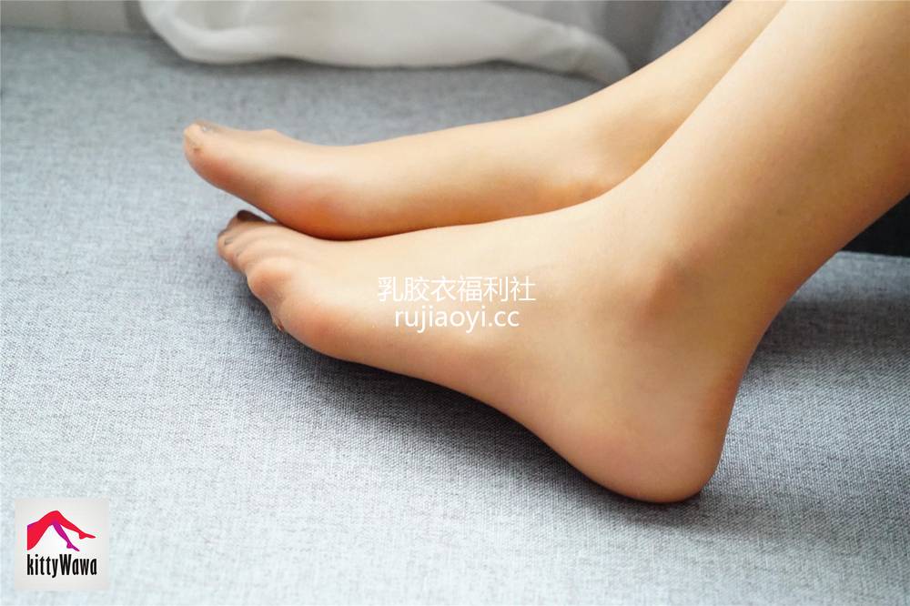 [袜小喵] – KT015《小喵与琴》 [99P27M]