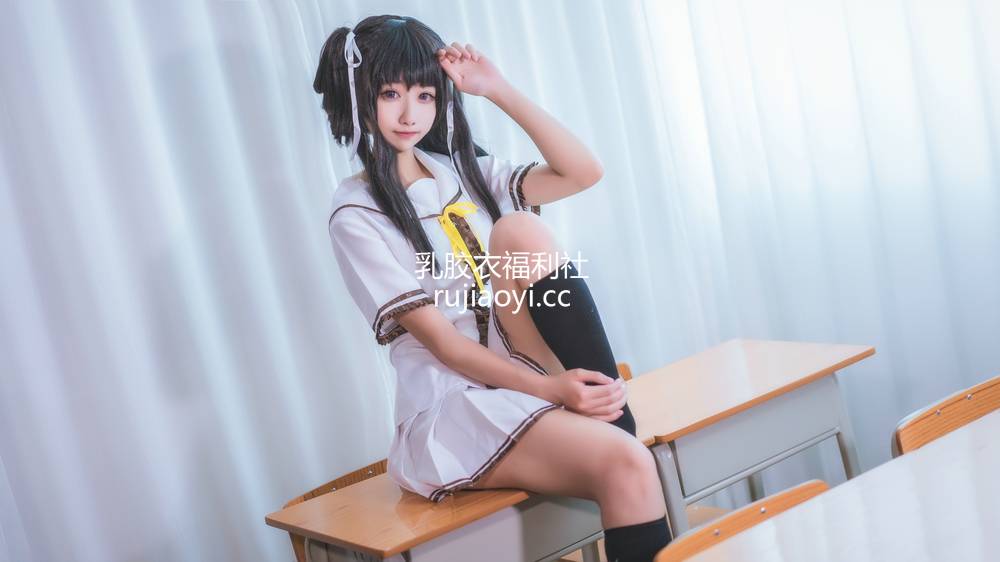 [网红杂图] Momoko葵葵 – 铃白 [21P365MB]
