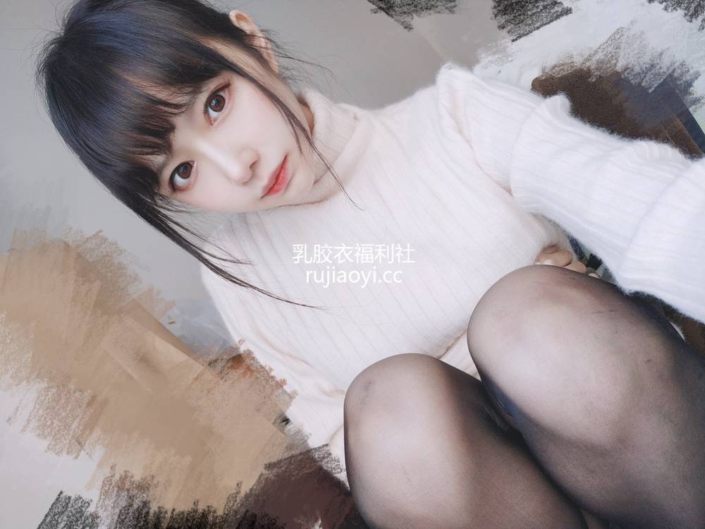 [网红杂图] Shika小鹿鹿 – 年上彼女 [37P353M]