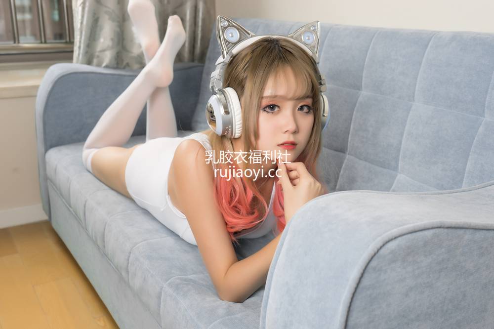 [网红杂图] Akisoso秋楚楚 – 猫耳 [31P218MB]
