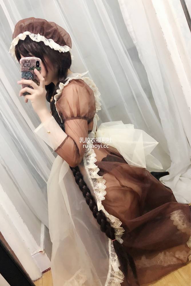 [网红杂图] 鹿野希 – 透明女仆 [97P5V299M]
