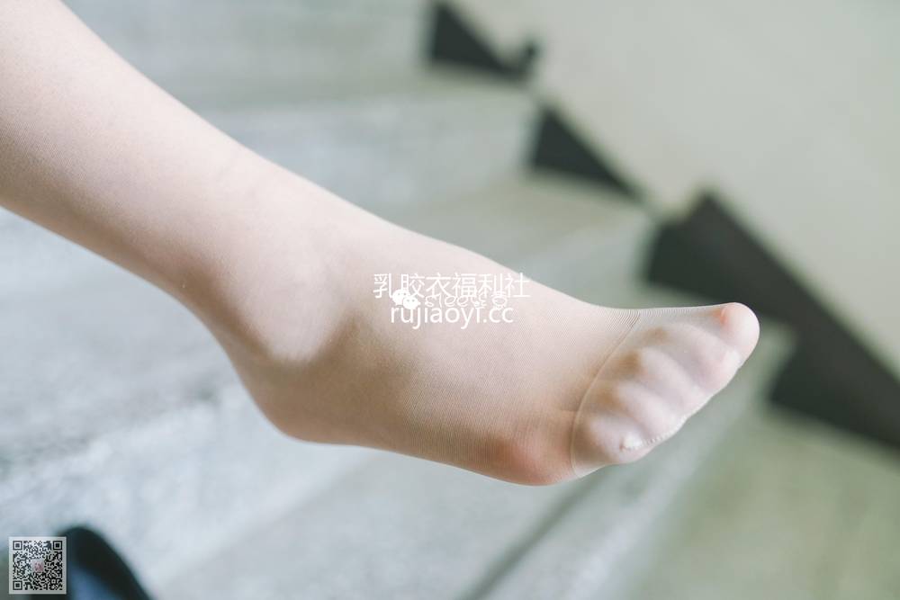[SIEE丝意] NO.324 沐萱 芬芳的夏至音韵 [66P211MB]