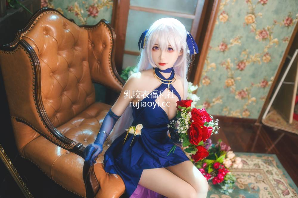 [网红杂图] 樱落酱w – 贝法礼服 [12P225MB]