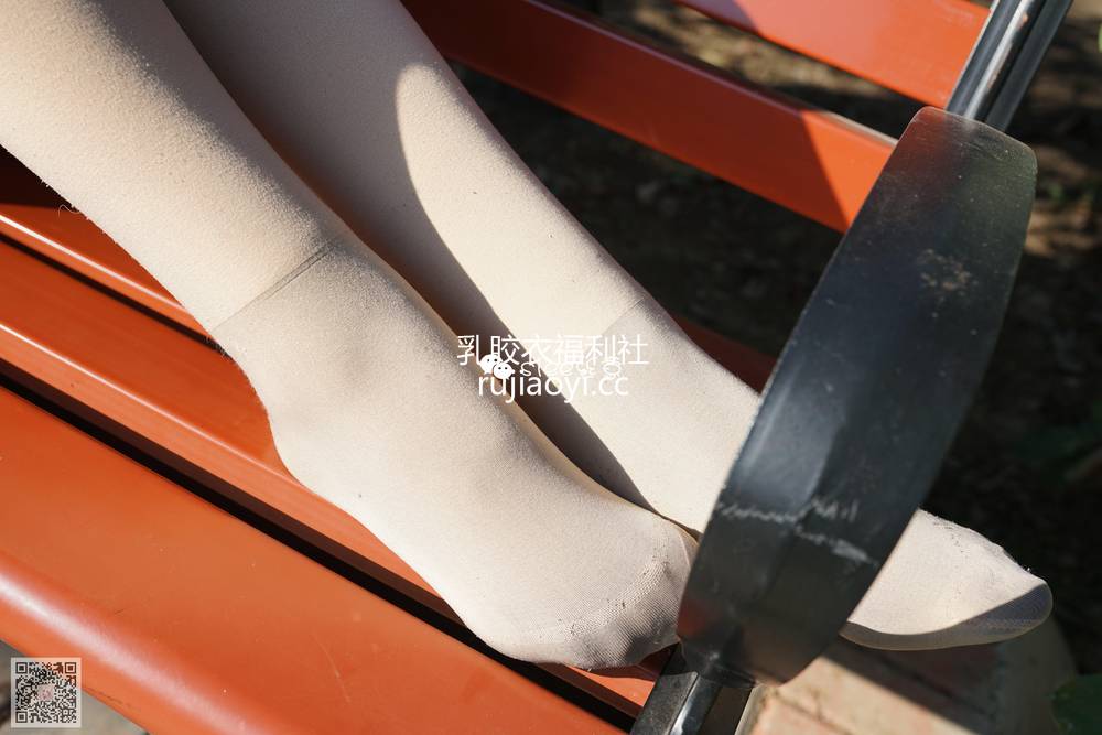 [SIEE丝意] NO.234 晴儿~寒冬的热烈 [44P122MB]