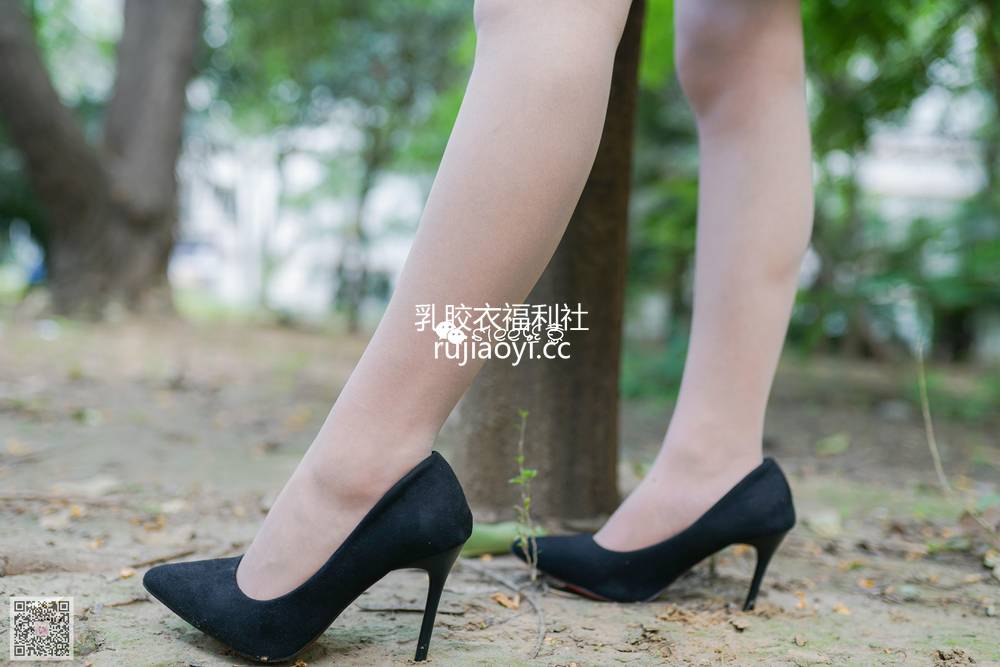 [SIEE丝意] NO.336 沐萱 最好的我们 [68P154MB]