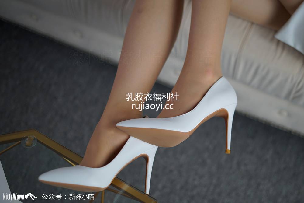 [袜小喵] – KT078《华丽西装裙》 [59P42M]