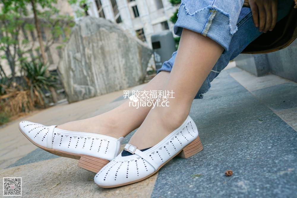[SIEE丝意] NO.278 叶子 牛仔裤里的秘密 [34P132MB]