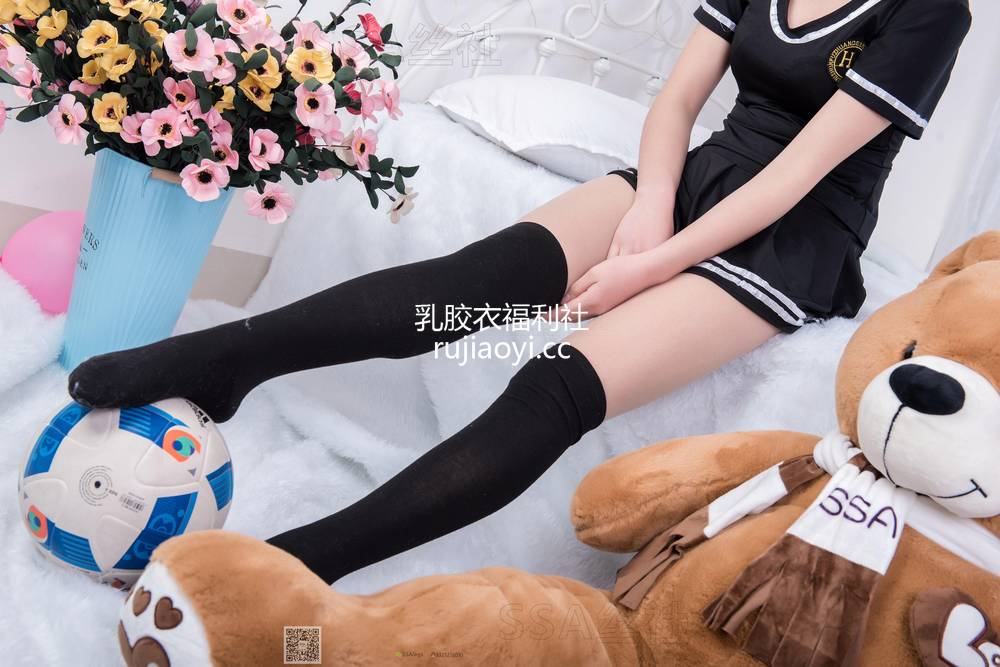 [SSA丝社] NO.078 云云_足球宝贝黑丝+肉丝的诱惑裸足 [99P91.2M]