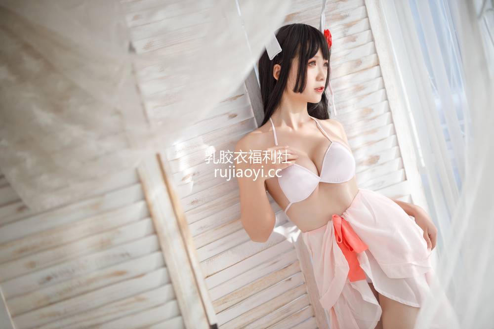 [网红杂图] 樱落酱w – 比叡睡衣 [17P80MB]