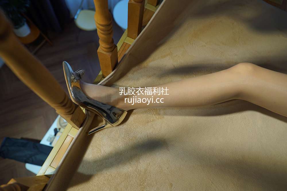 [kittyWawa袜小喵] – KT148《换装出门》[60P47MB]