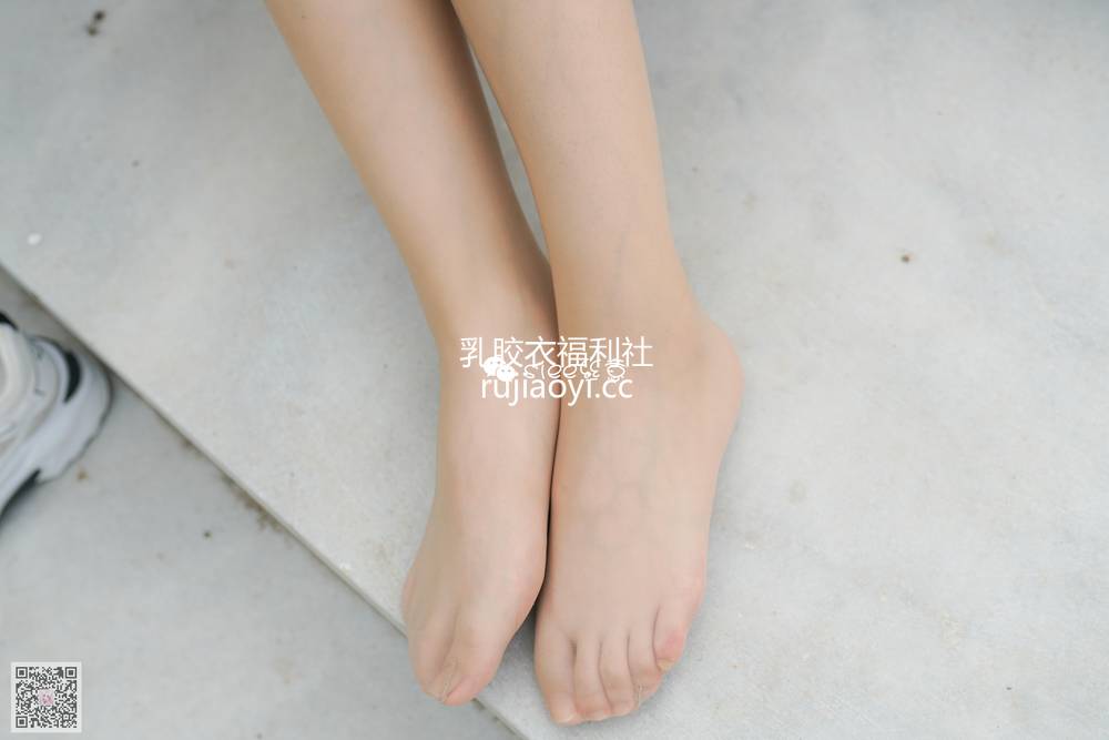 [SIEE丝意] NO.347 瑶瑶 从梦里溜走的时光 [53P72MB]