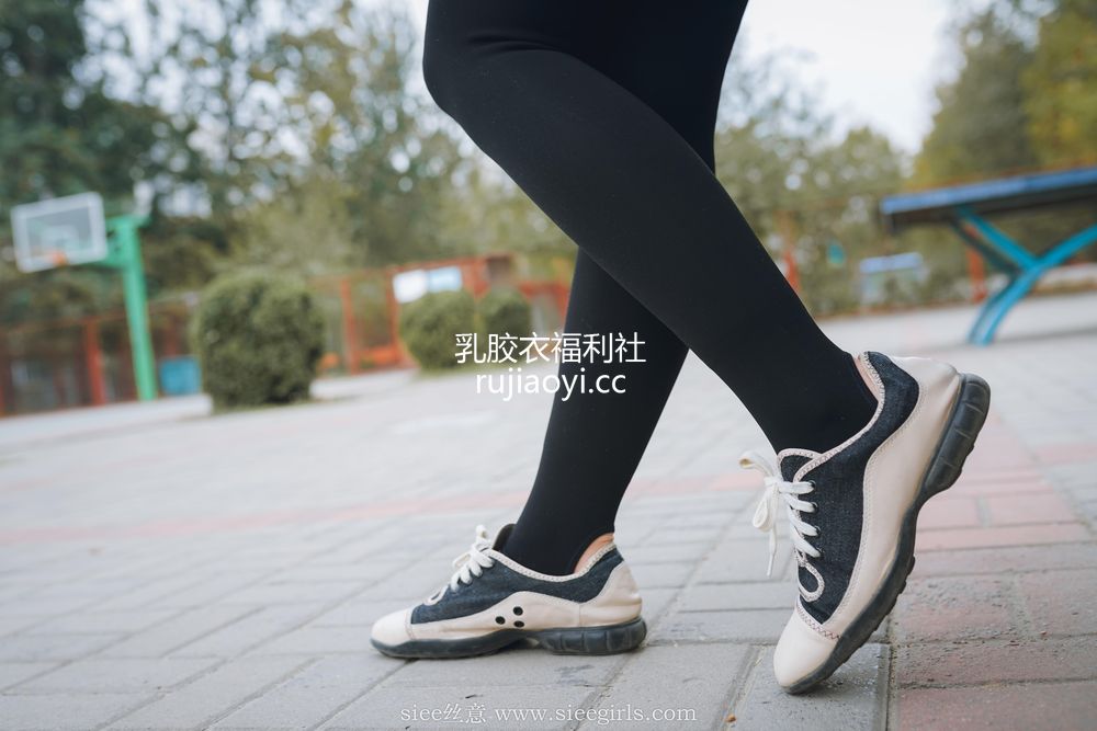 [SIEE丝意] NO.383 熊熊 浪漫的学姐 [70P187MB]