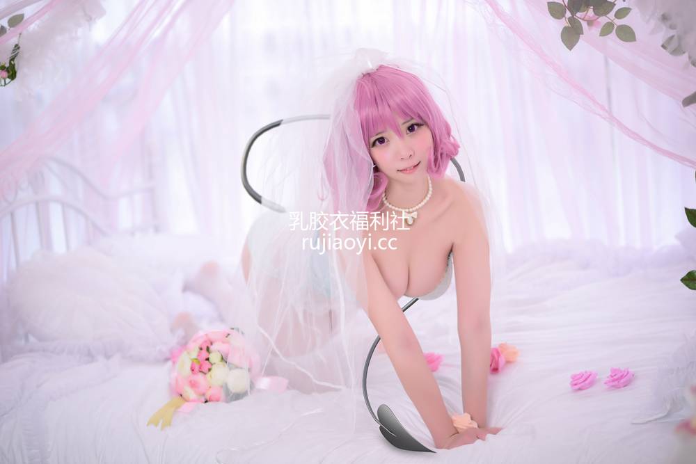 [网红杂图] 闪月半 – 梦中の婚礼 [21P177MB]