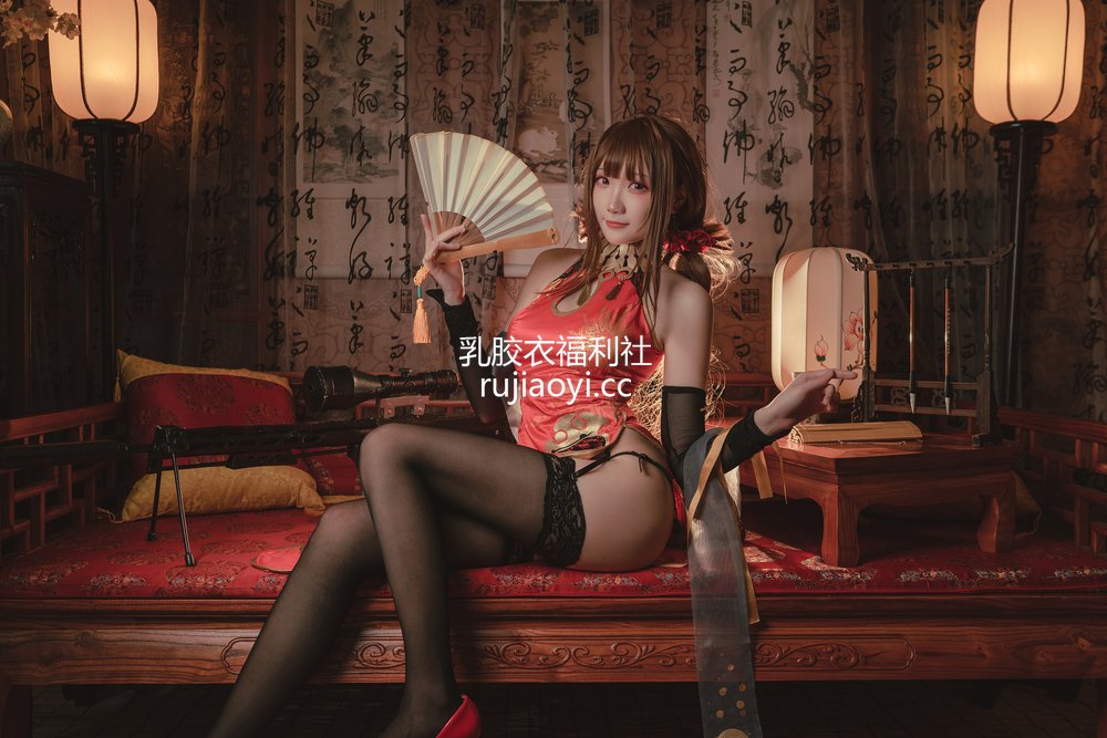 [网红杂图] 瓜西酱 – 红牡丹 [16P88M]