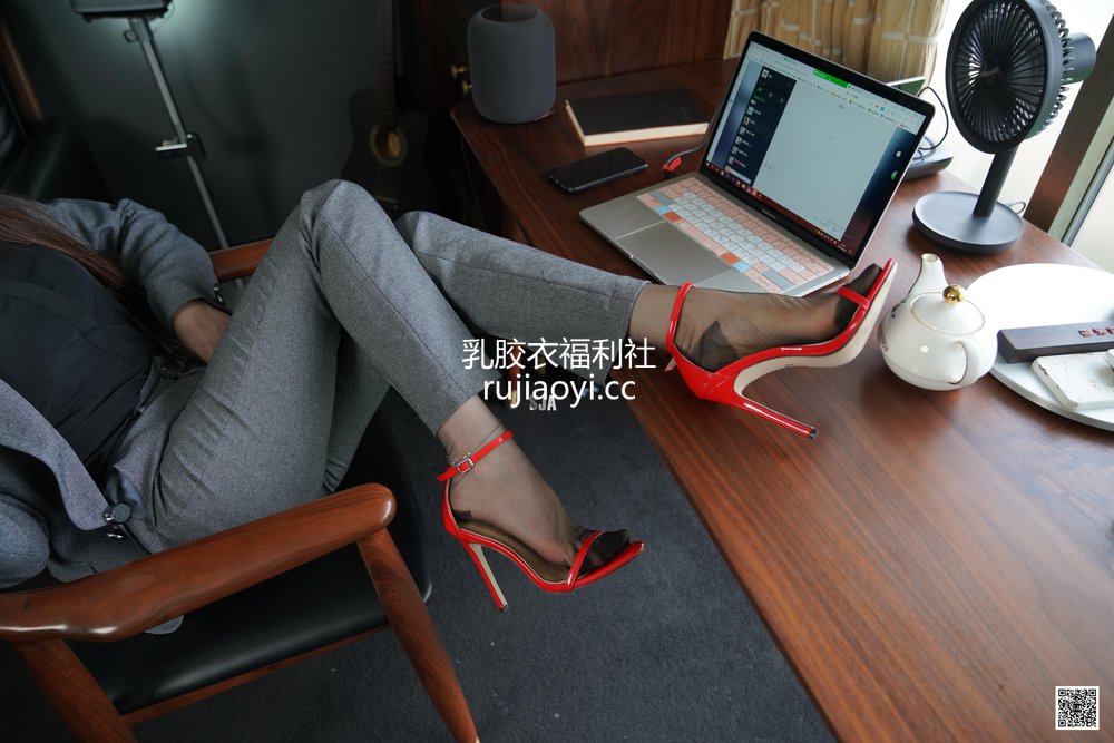 [闺蜜视角] SJA佳爷 – 《毒》 [67P67M]