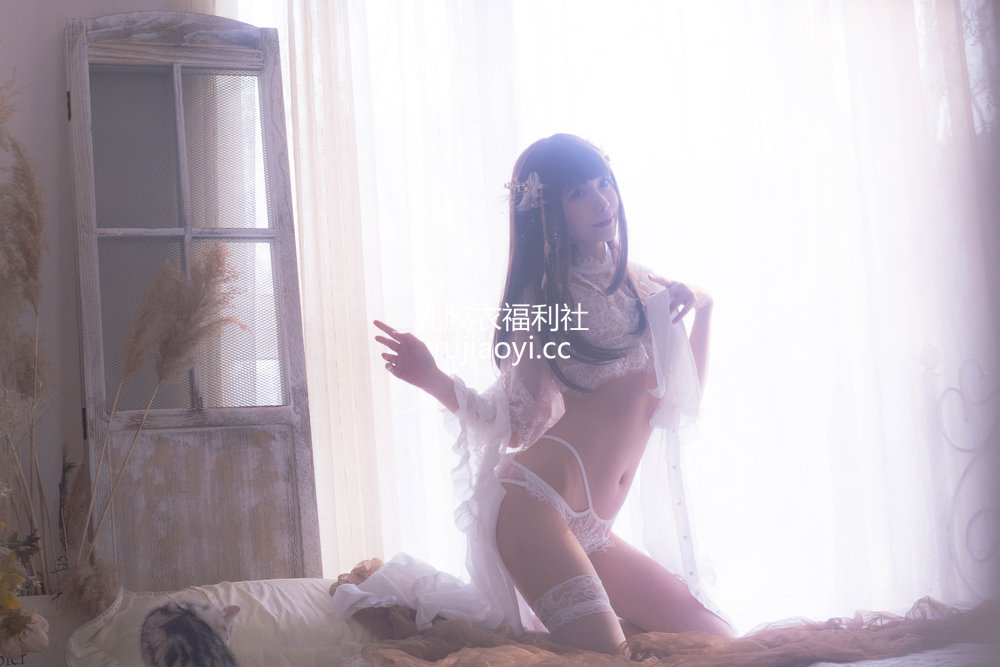[网红杂图] Sakiiii翎柒 – 你没见过的 极品艺术美图 [34P134M]