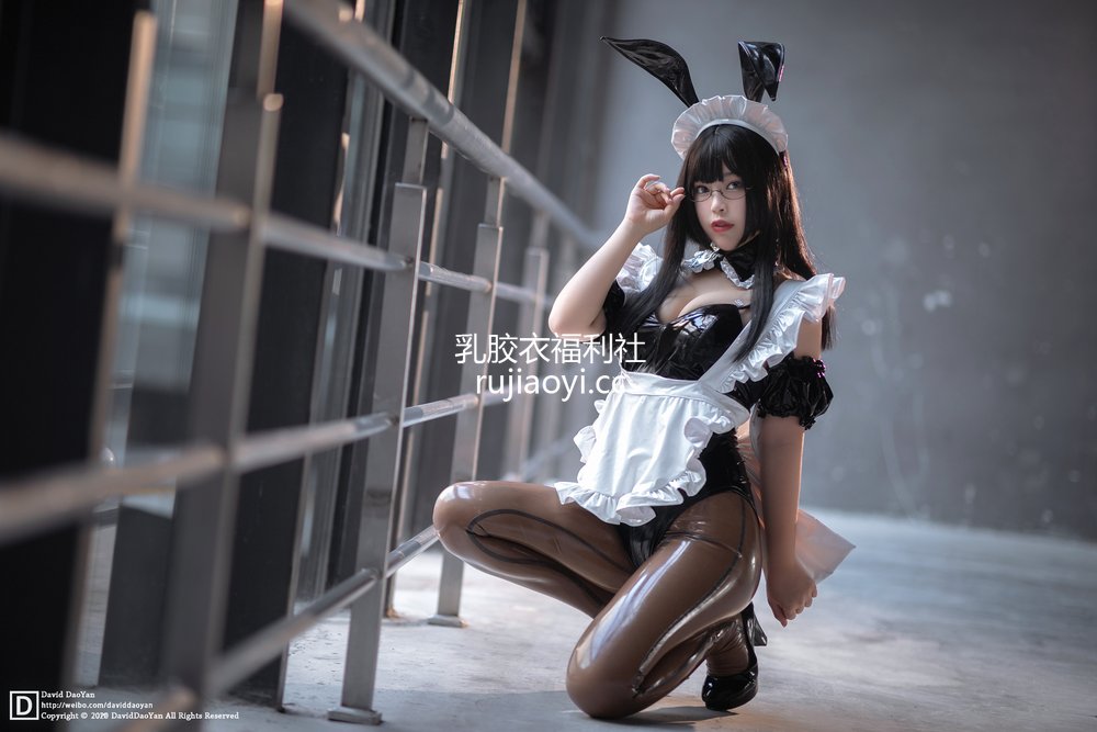 [网红杂图] 白烨 – 兔女郎 [12P103MB]