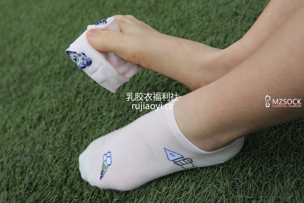 [MZSOCK爱美足] No.007 小珵 [201P788MB]