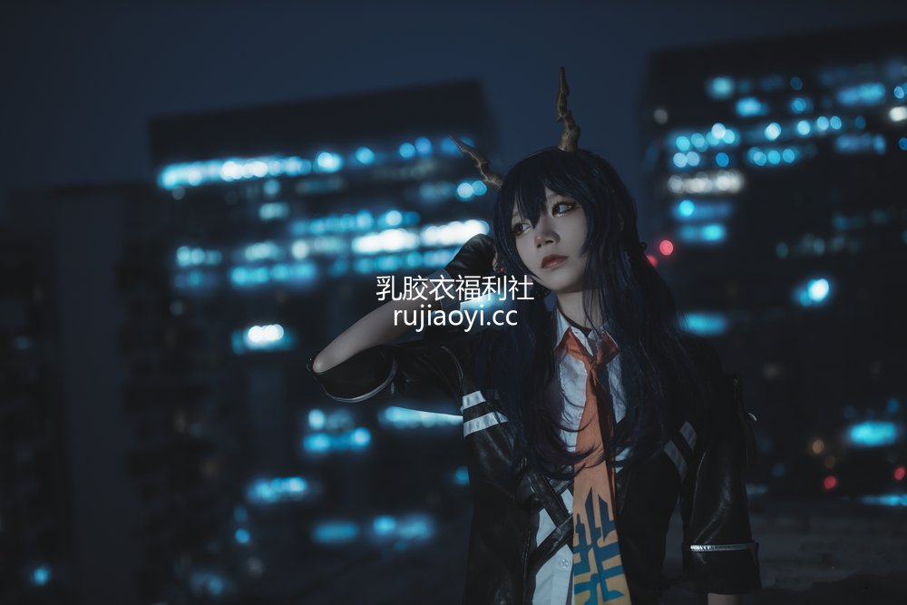 [网红杂图] 五更百鬼 – 明日方舟 [10P167MB]