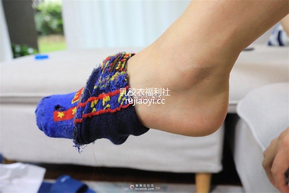 [MZSOCK爱美足] No.044 悦悦 [79P210MB]