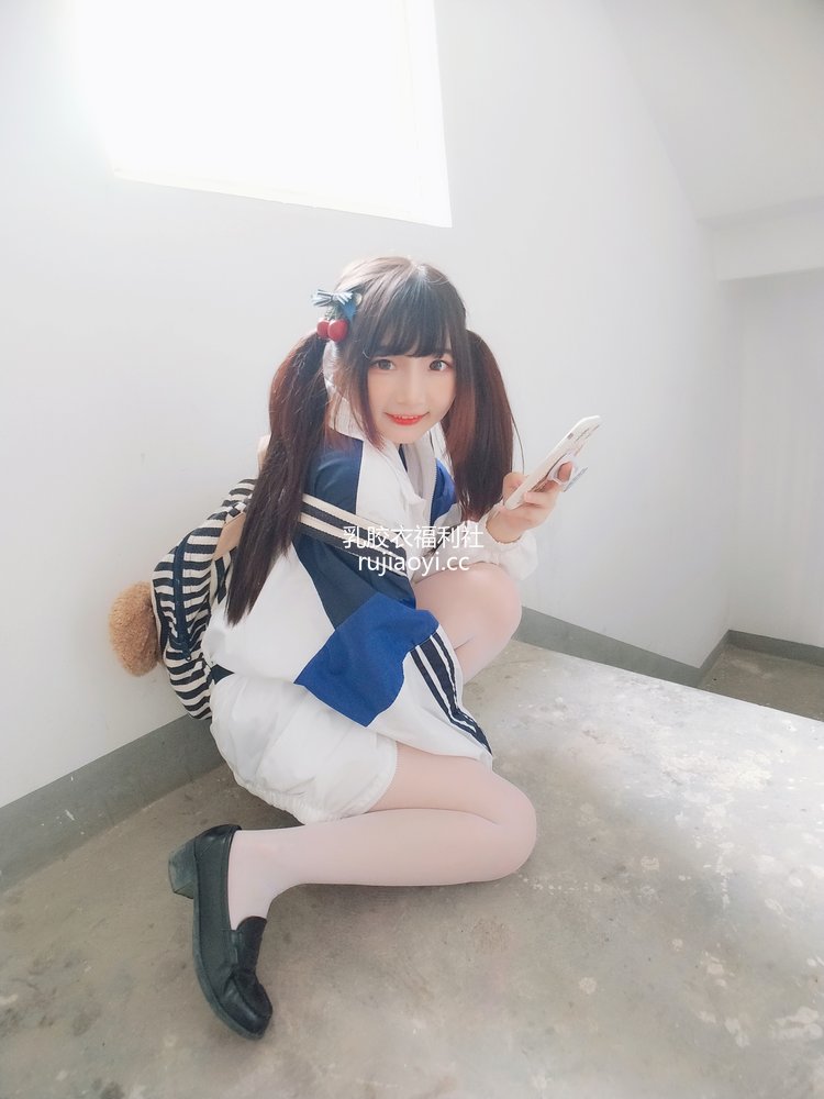 [网红杂图] 古川kagura – 白丝体操运动服 [43P2V171MB]