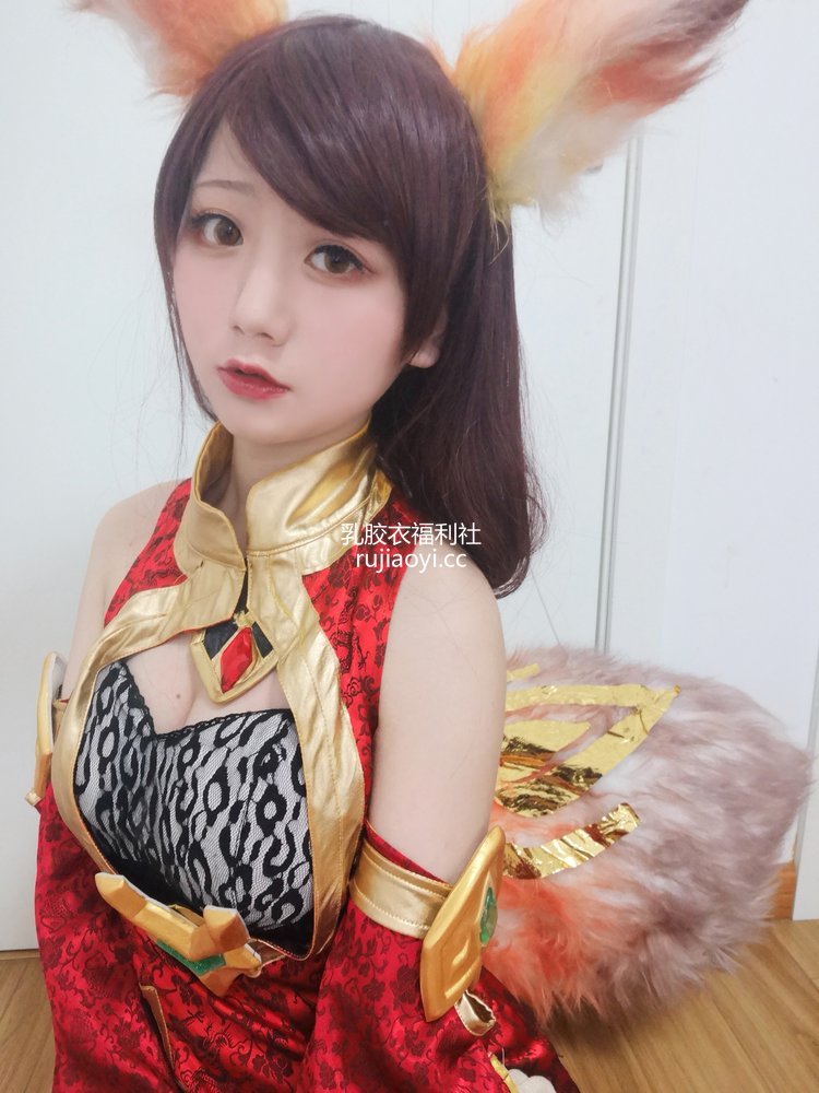 [网红杂图] 弦音sic – 王者荣耀 公孙离蜜橘之夏 [9P70MB]