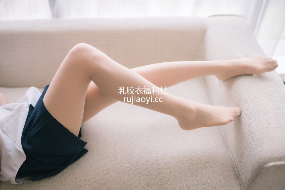 [网红杂图] Kitaro_绮太郎 – JK小姐姐 [48P299M]