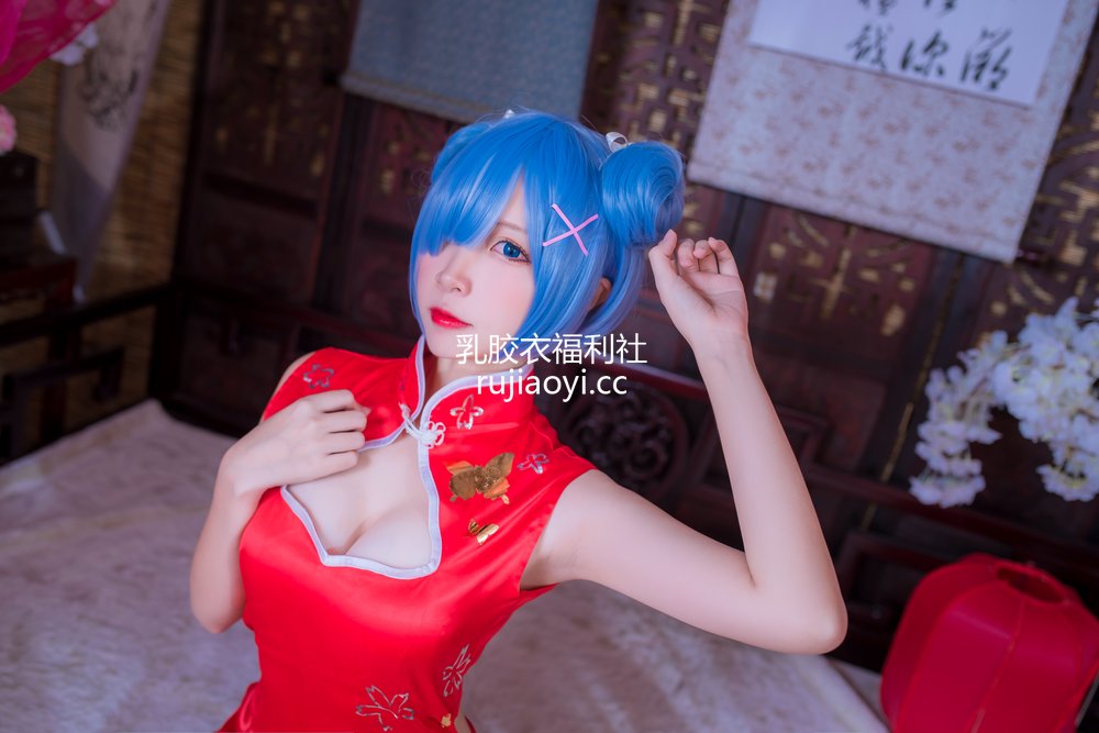 [网红杂图] 二佐Nisa – 蕾姆旗袍 [30P233MB]
