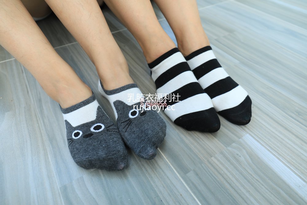 [MZSOCK爱美足] No.053 果儿.雪雪 [52P201MB]