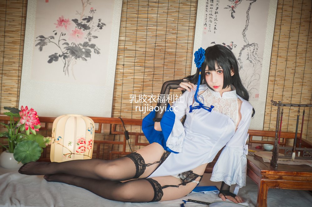 [网红杂图] 小酥酱 – 95式玉玲珑旗袍 [23P122MB]