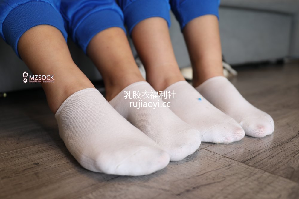 [MZSOCK爱美足] No.074 圆子与Ella [91P378MB]