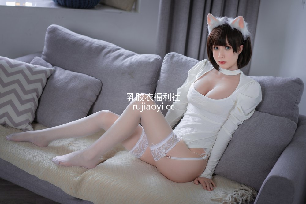 [网红杂图] 西园寺南歌 – 白猫白色连体衣 [30P121MB]